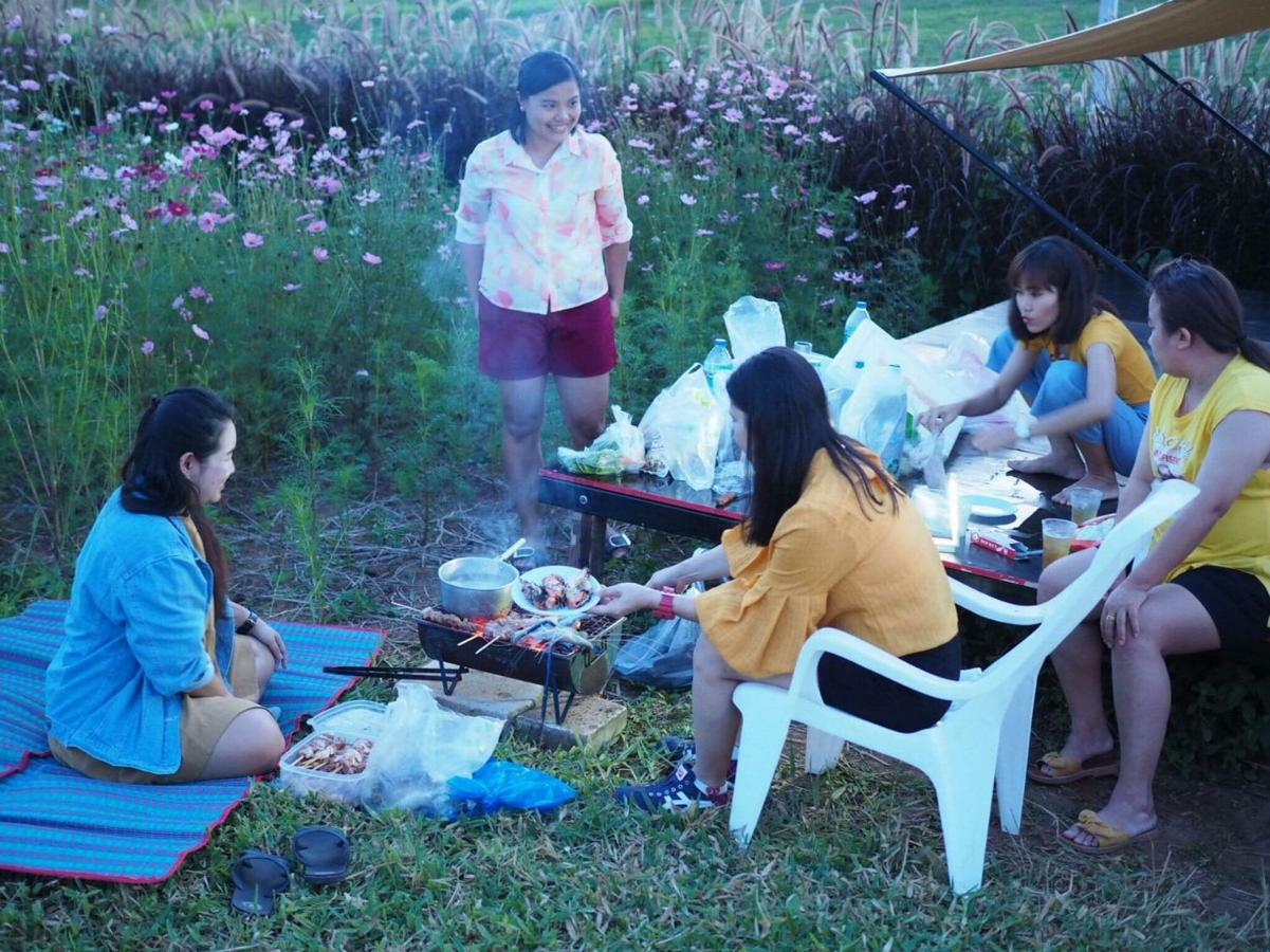 Kondee Cino Cafe & Glamping Khao Kho Exterior foto